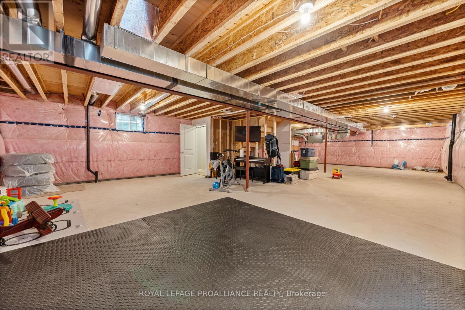 677 Wilkins Gate, Cobourg, Ontario K9A 0C1 - Photo 23 - X12515882