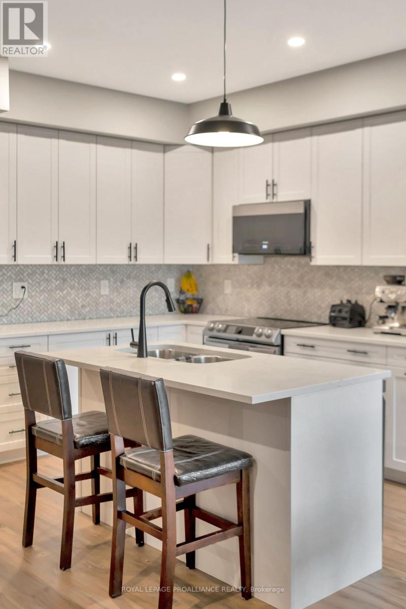 677 Wilkins Gate, Cobourg, Ontario K9A 0C1 - Photo 5 - X12515882