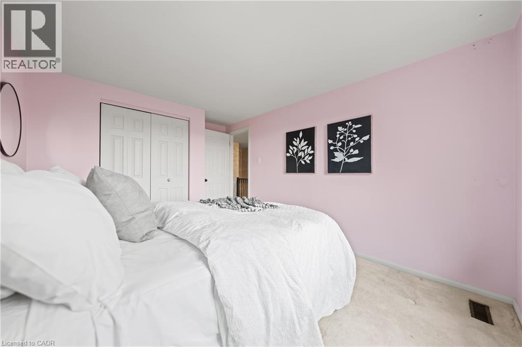 362 Pommel Gate Crescent, Waterloo, Ontario  N2L 5X4 - Photo 29 - 40784176