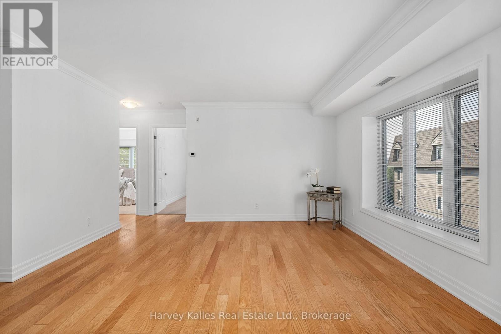 205 - 26 Dairy Lane, Huntsville (Chaffey), Ontario  P1H 0A4 - Photo 12 - X12515938