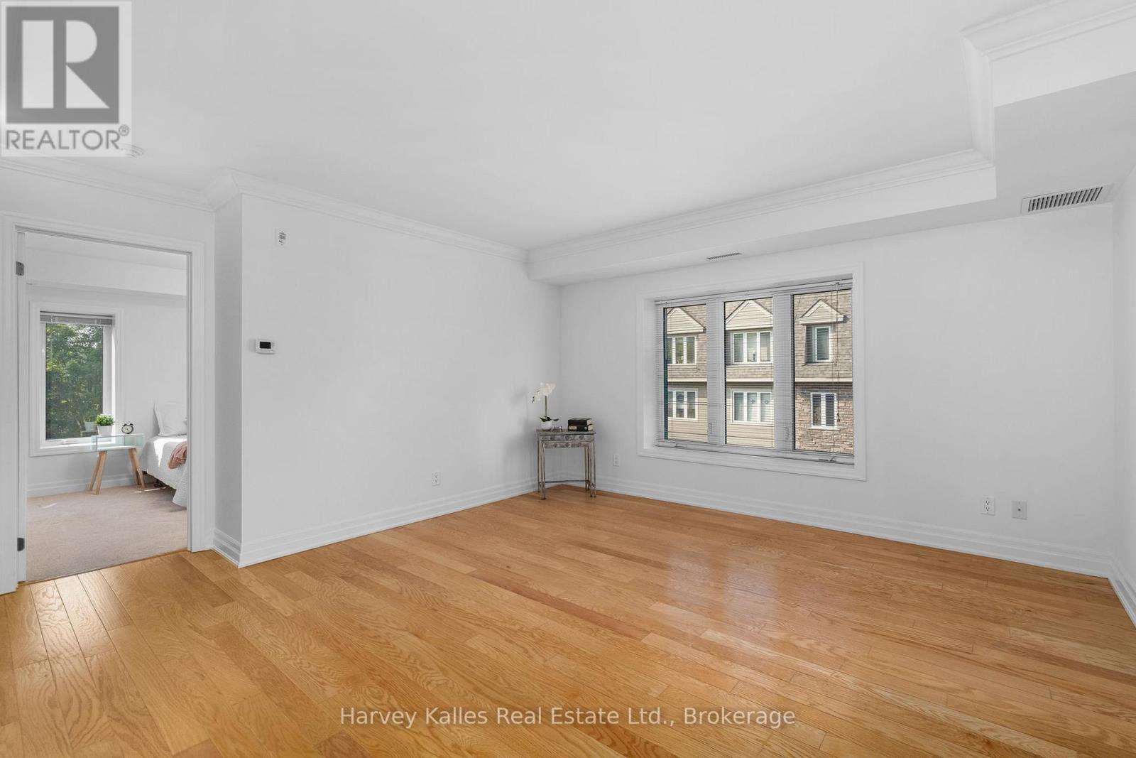 205 - 26 Dairy Lane, Huntsville (Chaffey), Ontario  P1H 0A4 - Photo 13 - X12515938