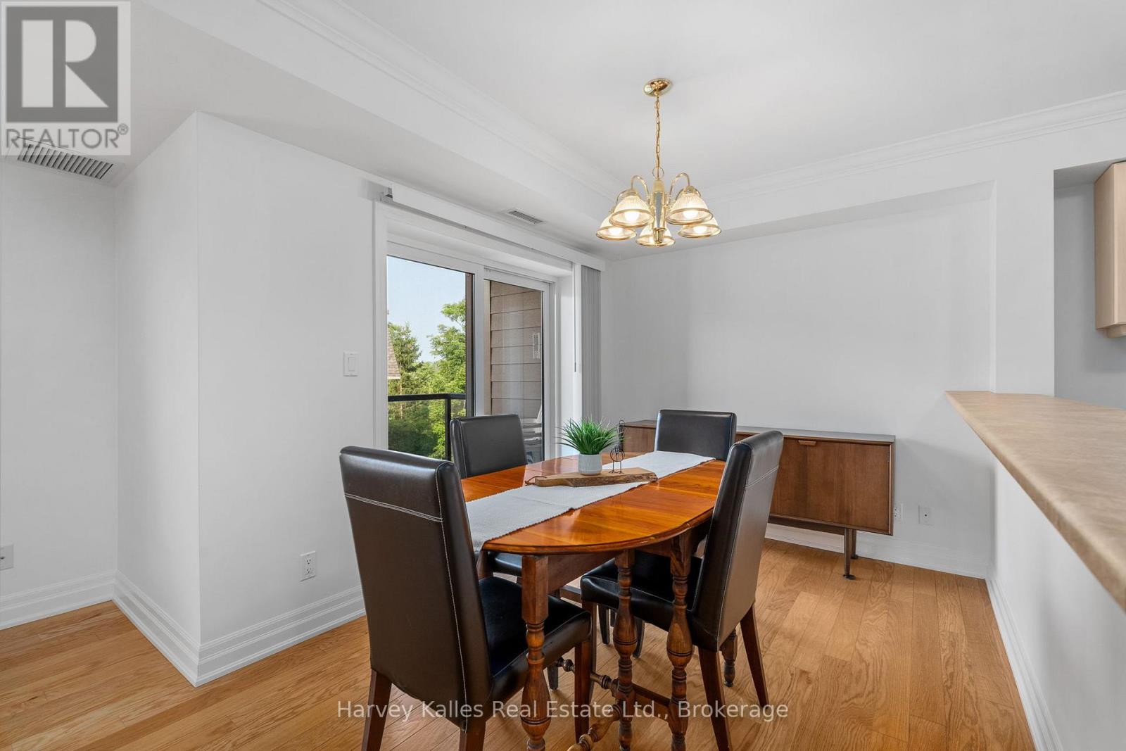 205 - 26 Dairy Lane, Huntsville (Chaffey), Ontario  P1H 0A4 - Photo 9 - X12515938