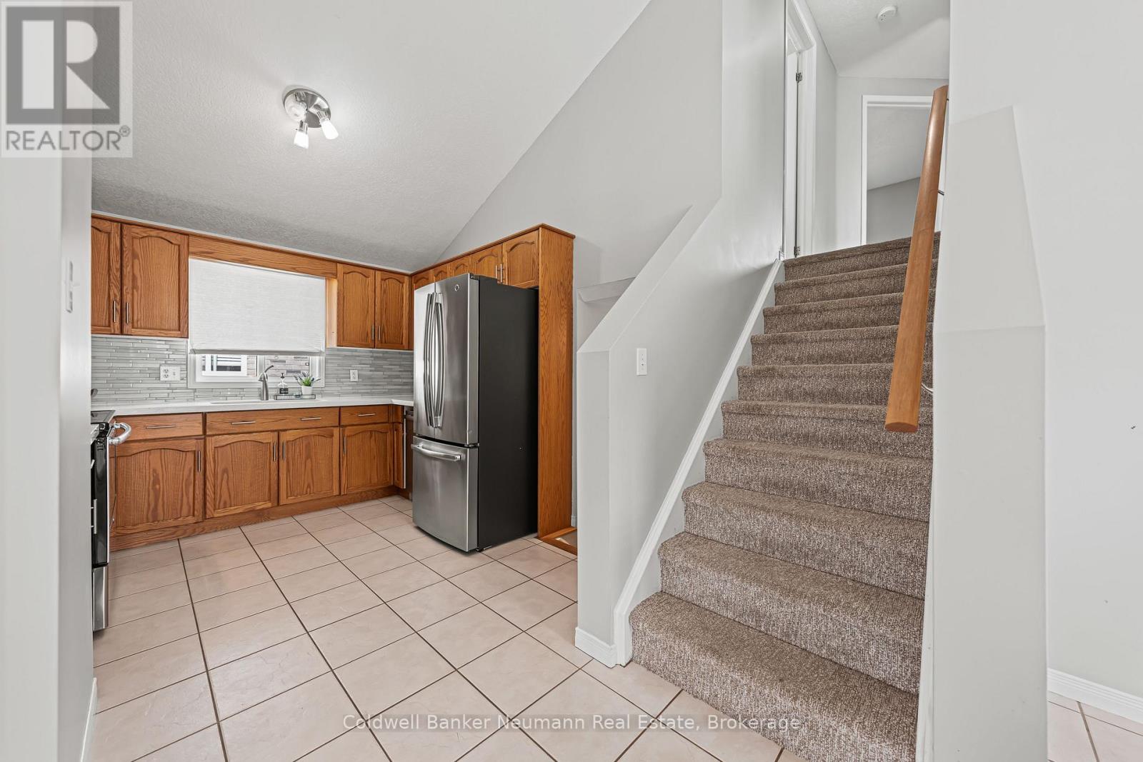 28 Bronwyn Place, Guelph (Willow West/sugarbush/west Acres), Ontario  N1K 1X1 - Photo 18 - X12515980