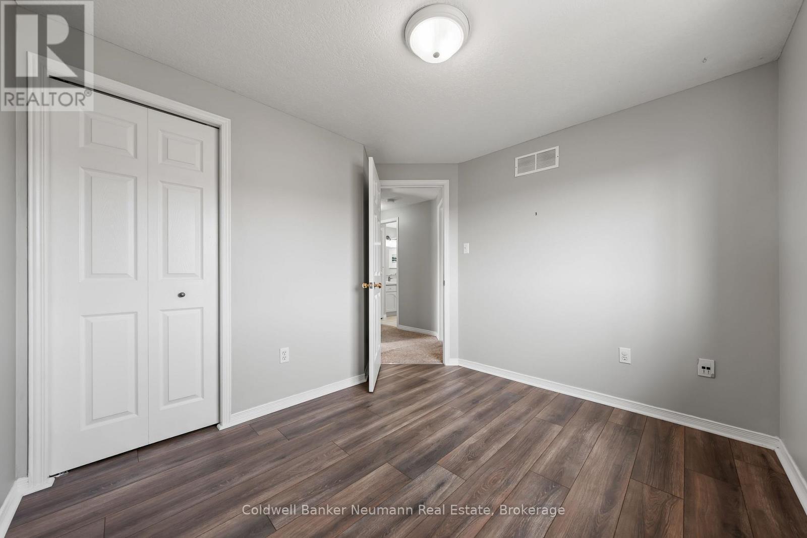 28 Bronwyn Place, Guelph (Willow West/sugarbush/west Acres), Ontario  N1K 1X1 - Photo 23 - X12515980