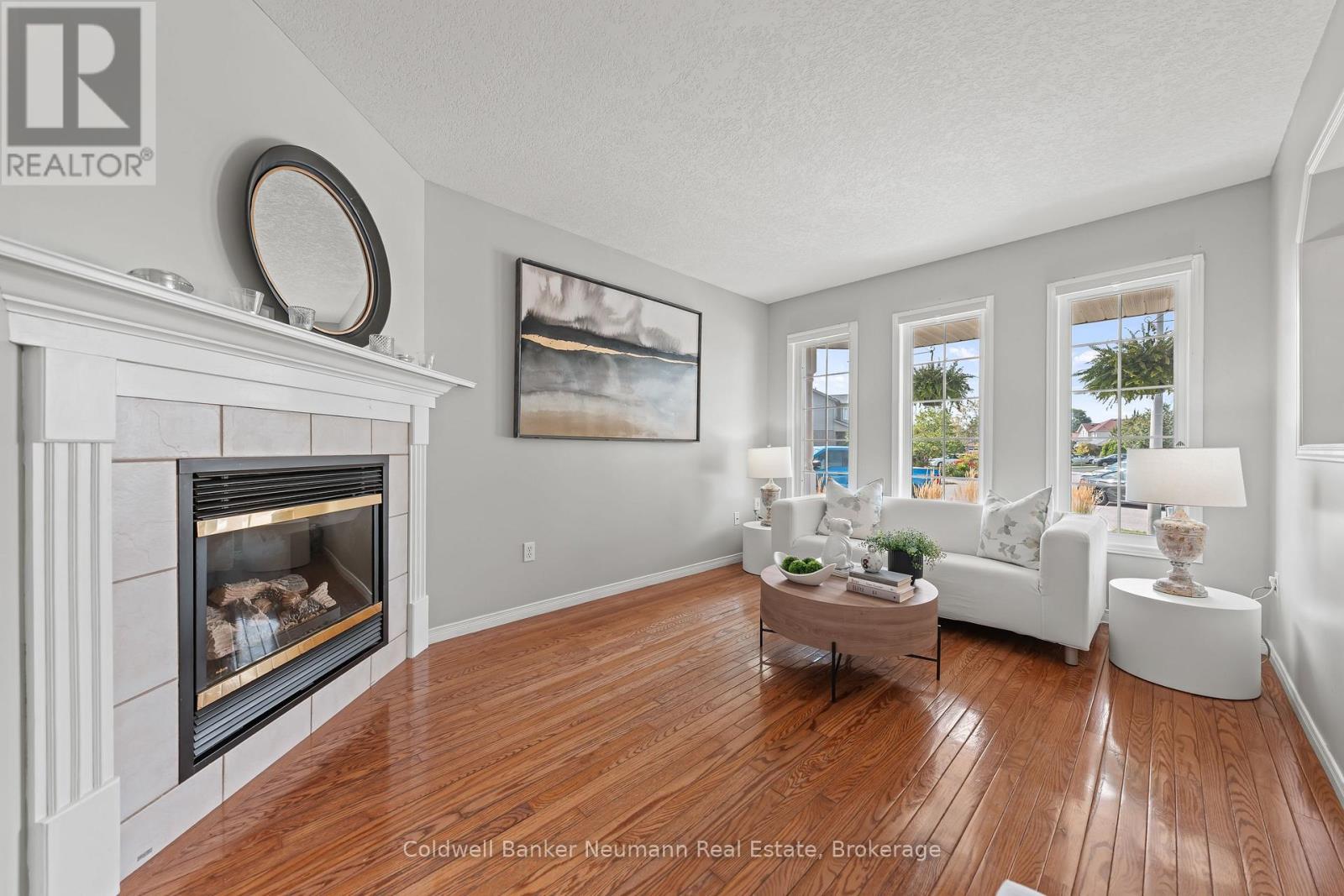 28 Bronwyn Place, Guelph (Willow West/sugarbush/west Acres), Ontario  N1K 1X1 - Photo 9 - X12515980