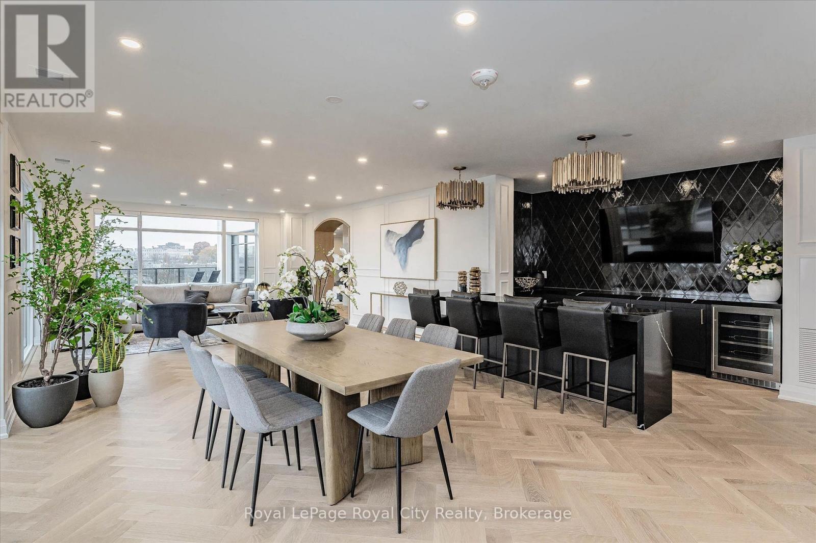 1007 - 71 Wyndham Street S, Guelph, Ontario N1E 0T7 - Photo 42 - X12515986