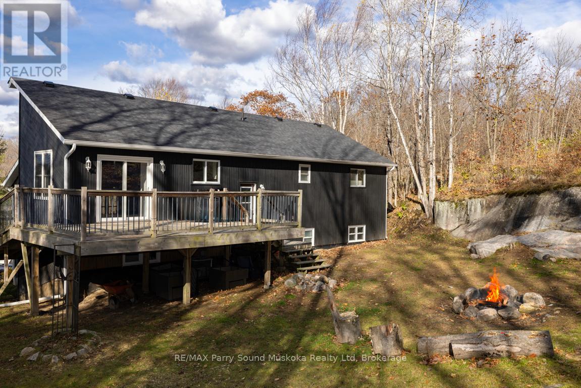 336 Clear Lake Road, Seguin, Ontario P2A 2W8 - Photo 45 - X12516016