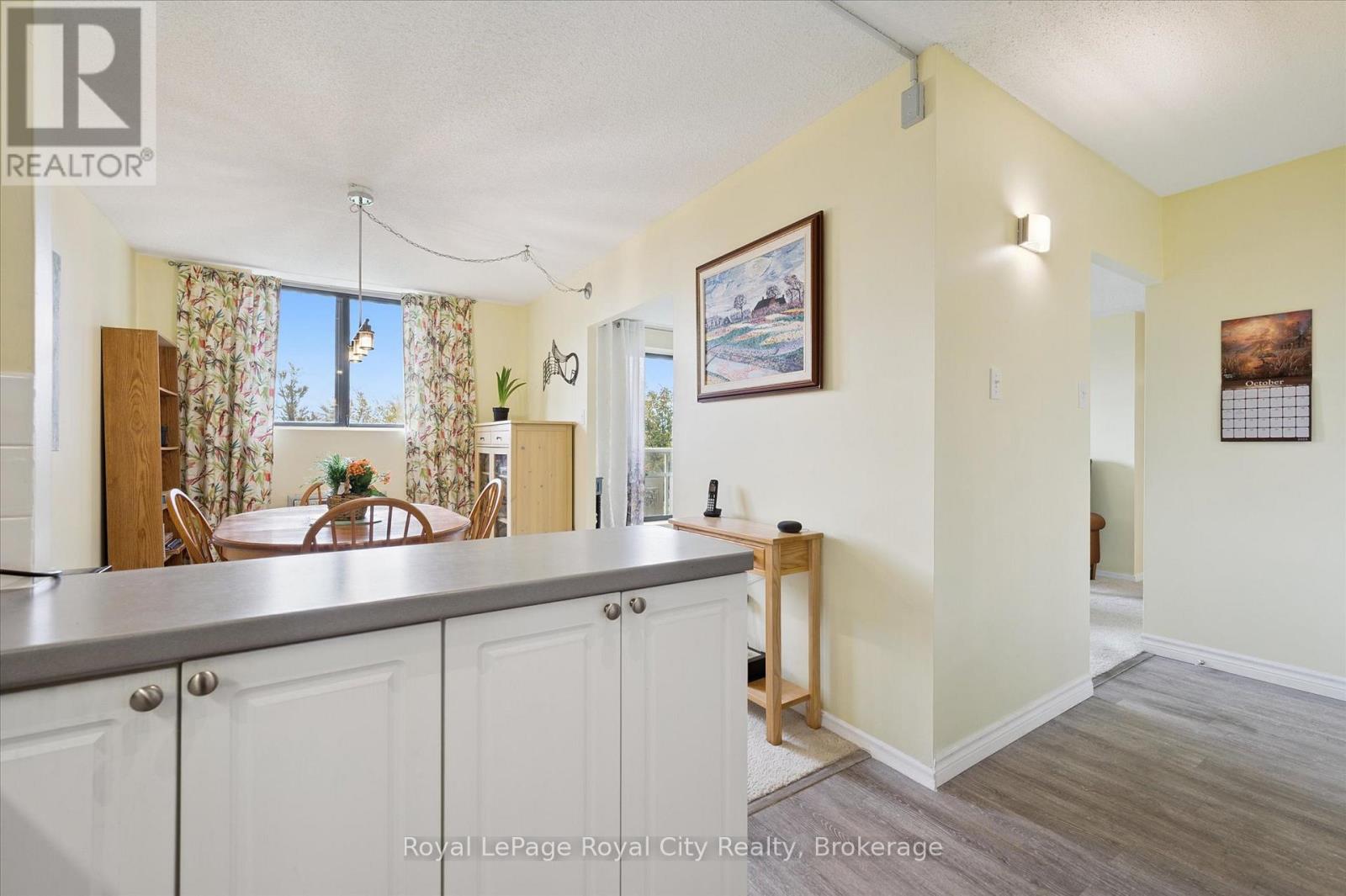 403 - 93 Westwood Road, Guelph, Ontario N1H 7J7 - Photo 12 - X12516020