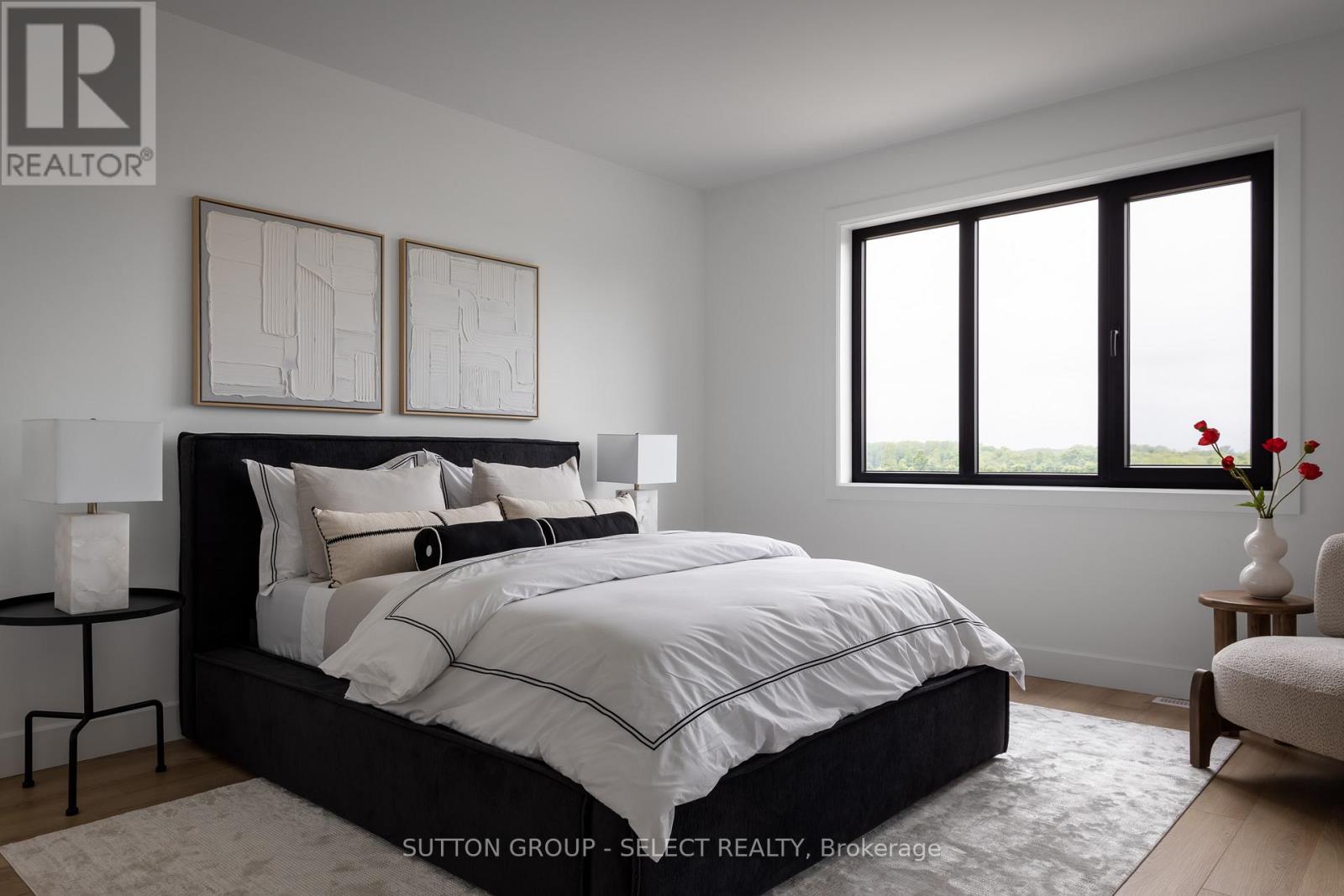 15 Optimist Drive, Southwold, Ontario  N5P 3T2 - Photo 29 - X12515956