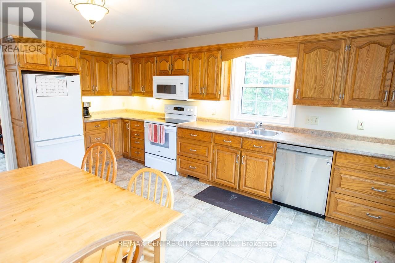 50589 Dingle Line, Malahide, Ontario  N5H 2R1 - Photo 13 - X12515988