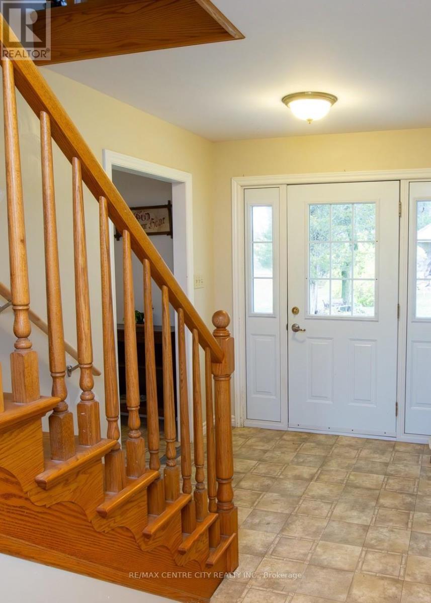 50589 Dingle Line, Malahide, Ontario  N5H 2R1 - Photo 15 - X12515988