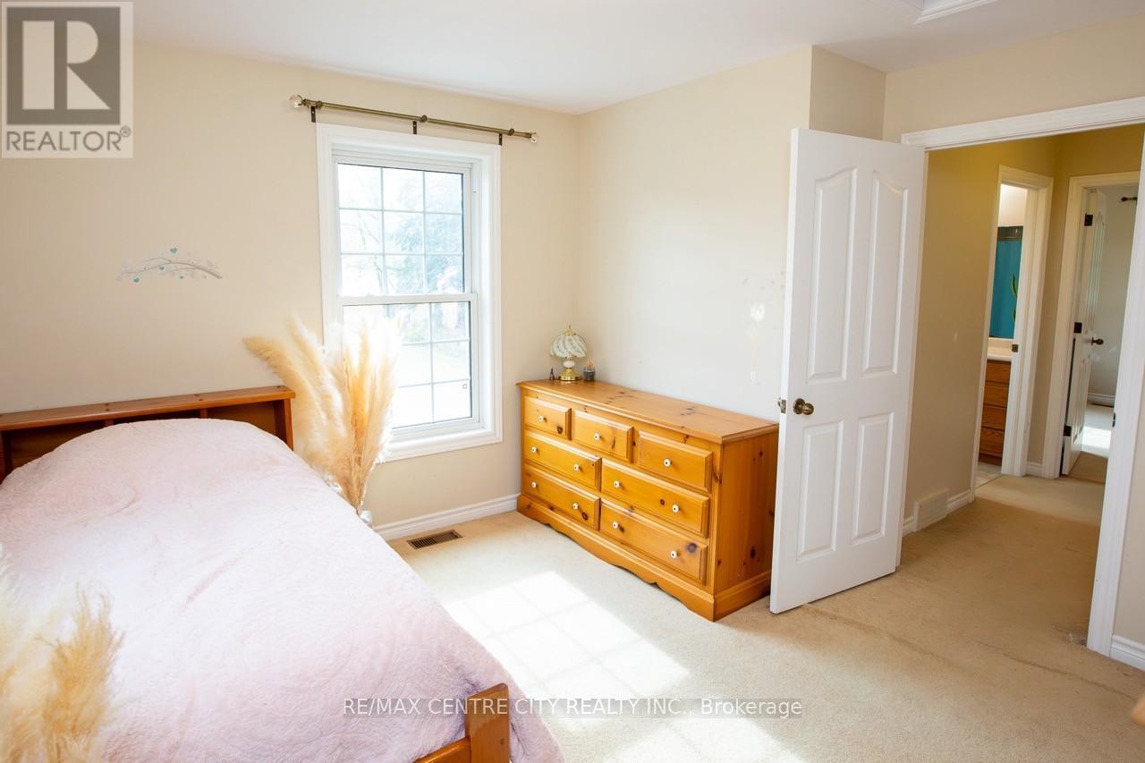 50589 Dingle Line, Malahide, Ontario  N5H 2R1 - Photo 25 - X12515988