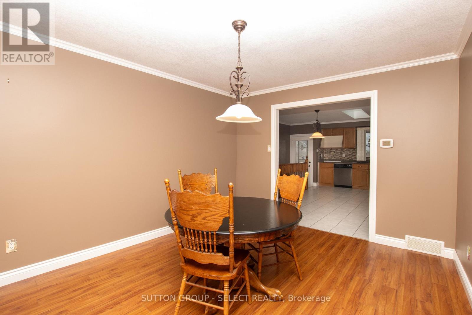 106 Christians Court, London East, Ontario  N5V 4P1 - Photo 10 - X12515994