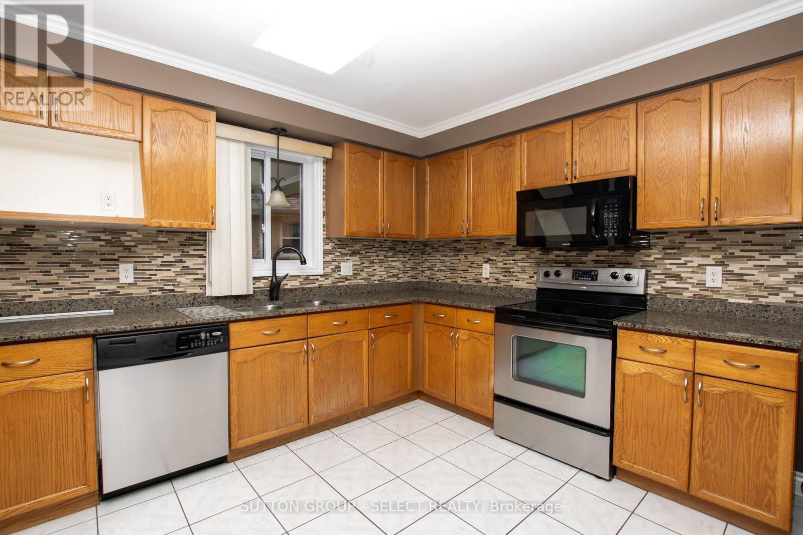 106 Christians Court, London East, Ontario  N5V 4P1 - Photo 13 - X12515994