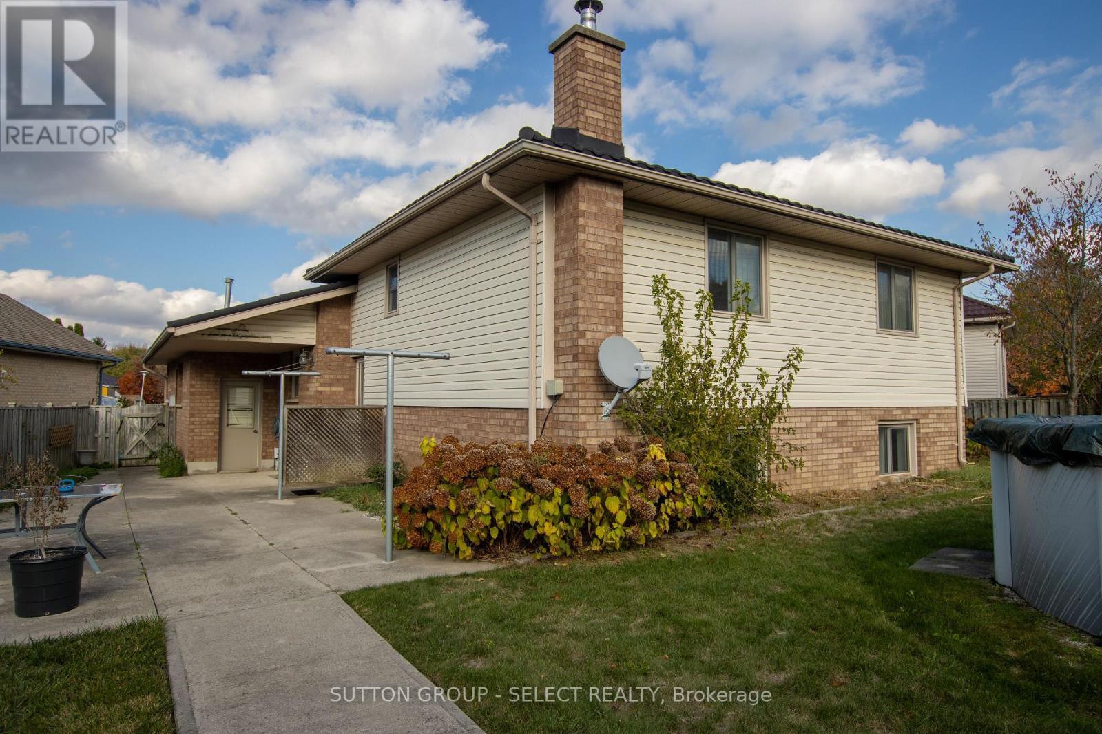 106 Christians Court, London East, Ontario  N5V 4P1 - Photo 39 - X12515994