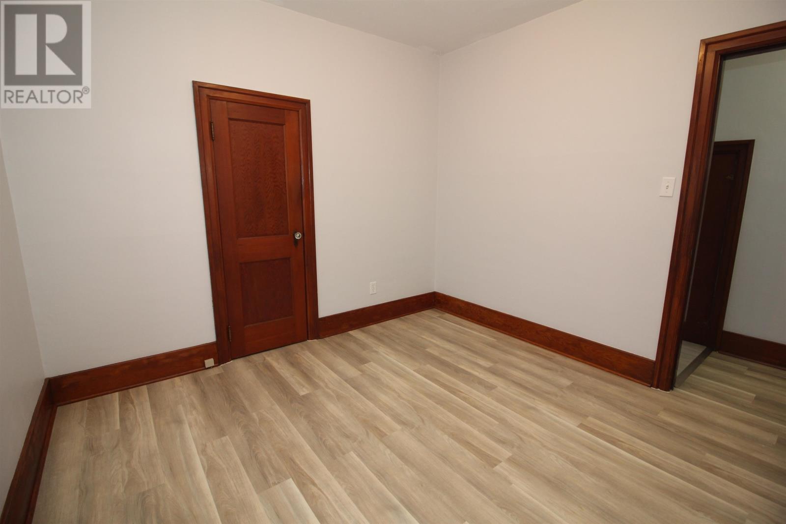 473 John St., Thunder Bay, Ontario  P7B 1X9 - Photo 11 - TB253392