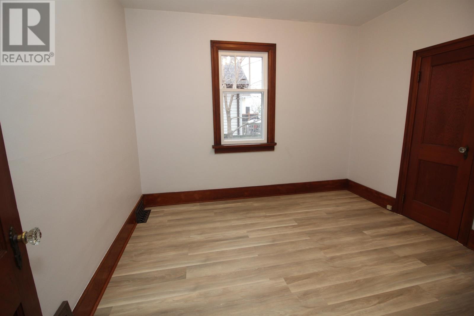 473 John St., Thunder Bay, Ontario  P7B 1X9 - Photo 12 - TB253392