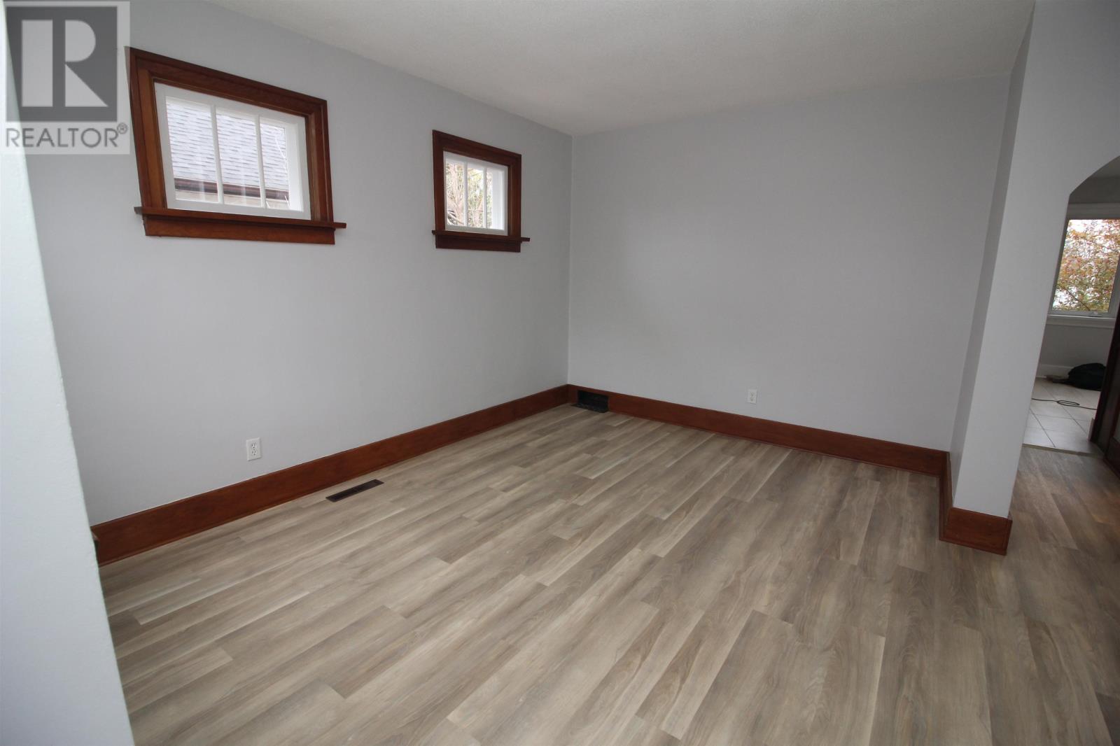 473 John St., Thunder Bay, Ontario  P7B 1X9 - Photo 5 - TB253392