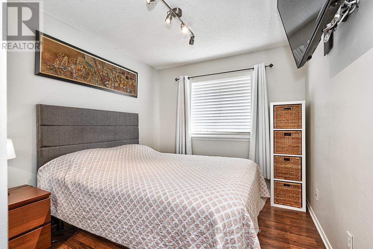 1734 - 1478 Pilgrims Way, Oakville, Ontario  L6M 3G7 - Photo 13 - W12515828