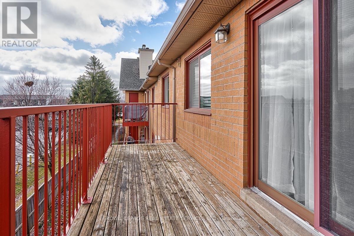 1734 - 1478 Pilgrims Way, Oakville, Ontario  L6M 3G7 - Photo 5 - W12515828