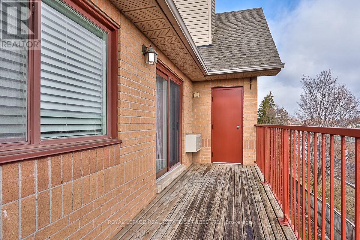 1734 - 1478 Pilgrims Way, Oakville, Ontario  L6M 3G7 - Photo 6 - W12515828