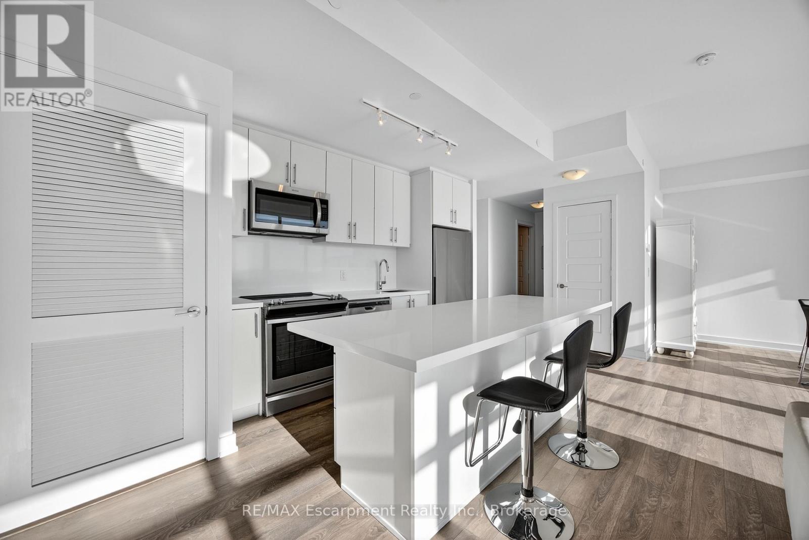 125 - 317 Broward Way, Innisfil, Ontario  L9S 0M6 - Photo 6 - N12515972