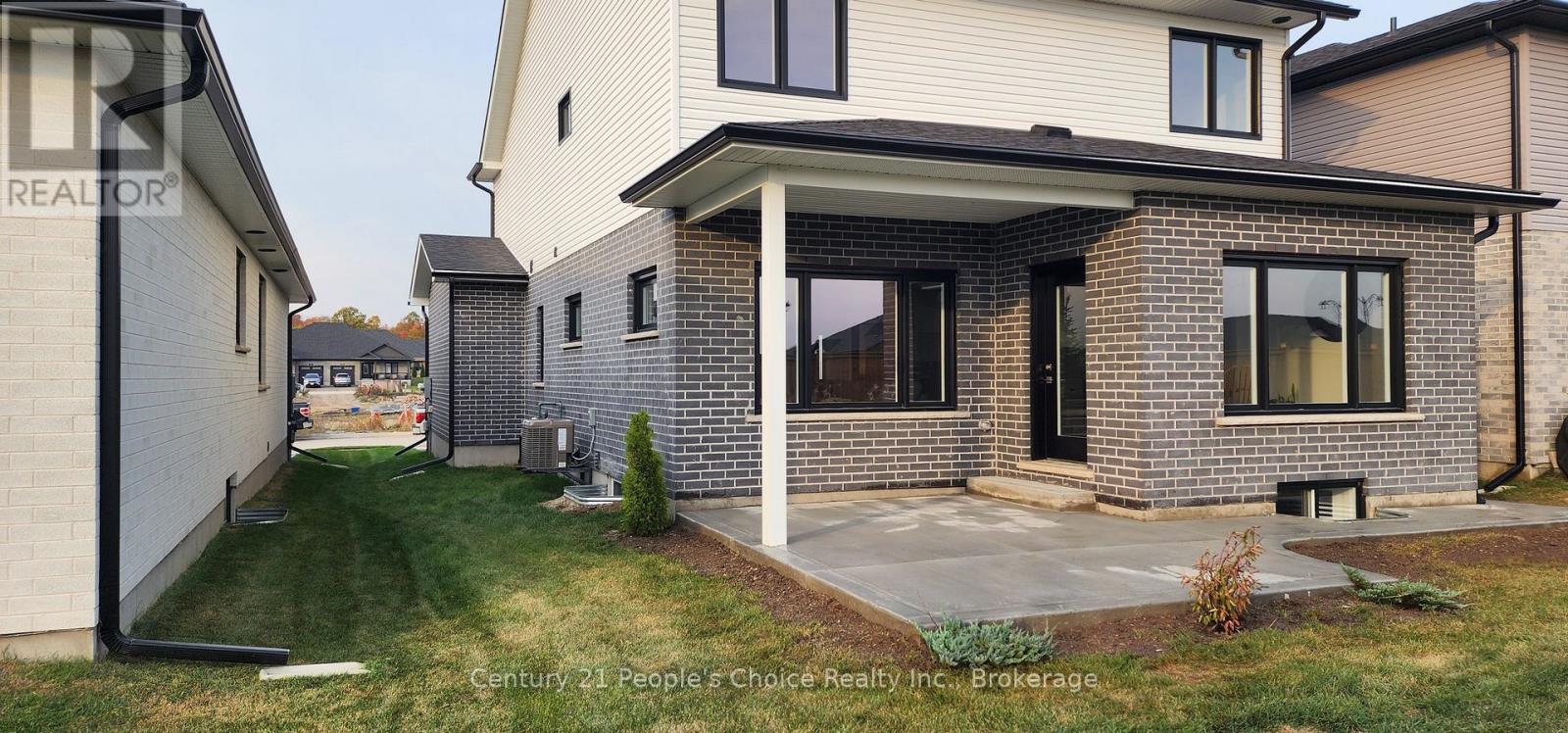 43 Weymouth Street, Woolwich, Ontario  N3B 0E6 - Photo 10 - X12515948