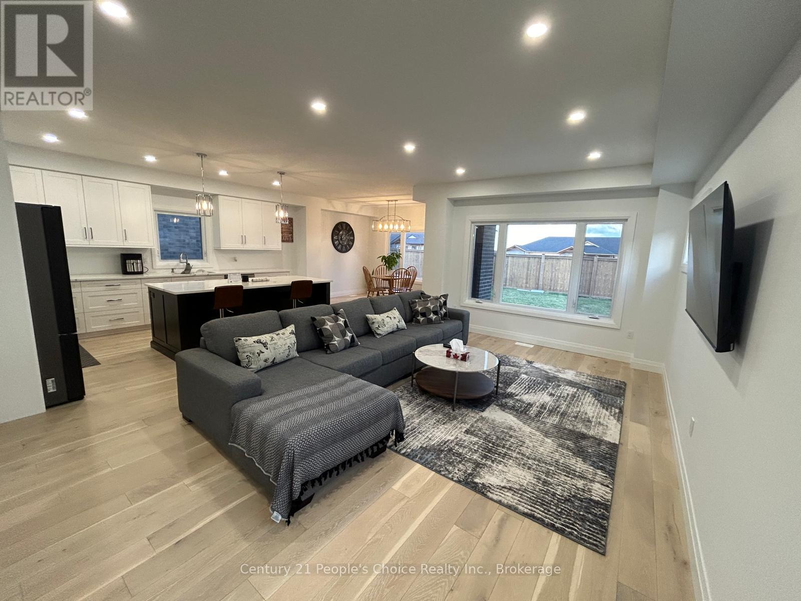 43 Weymouth Street, Woolwich, Ontario  N3B 0E6 - Photo 21 - X12515948