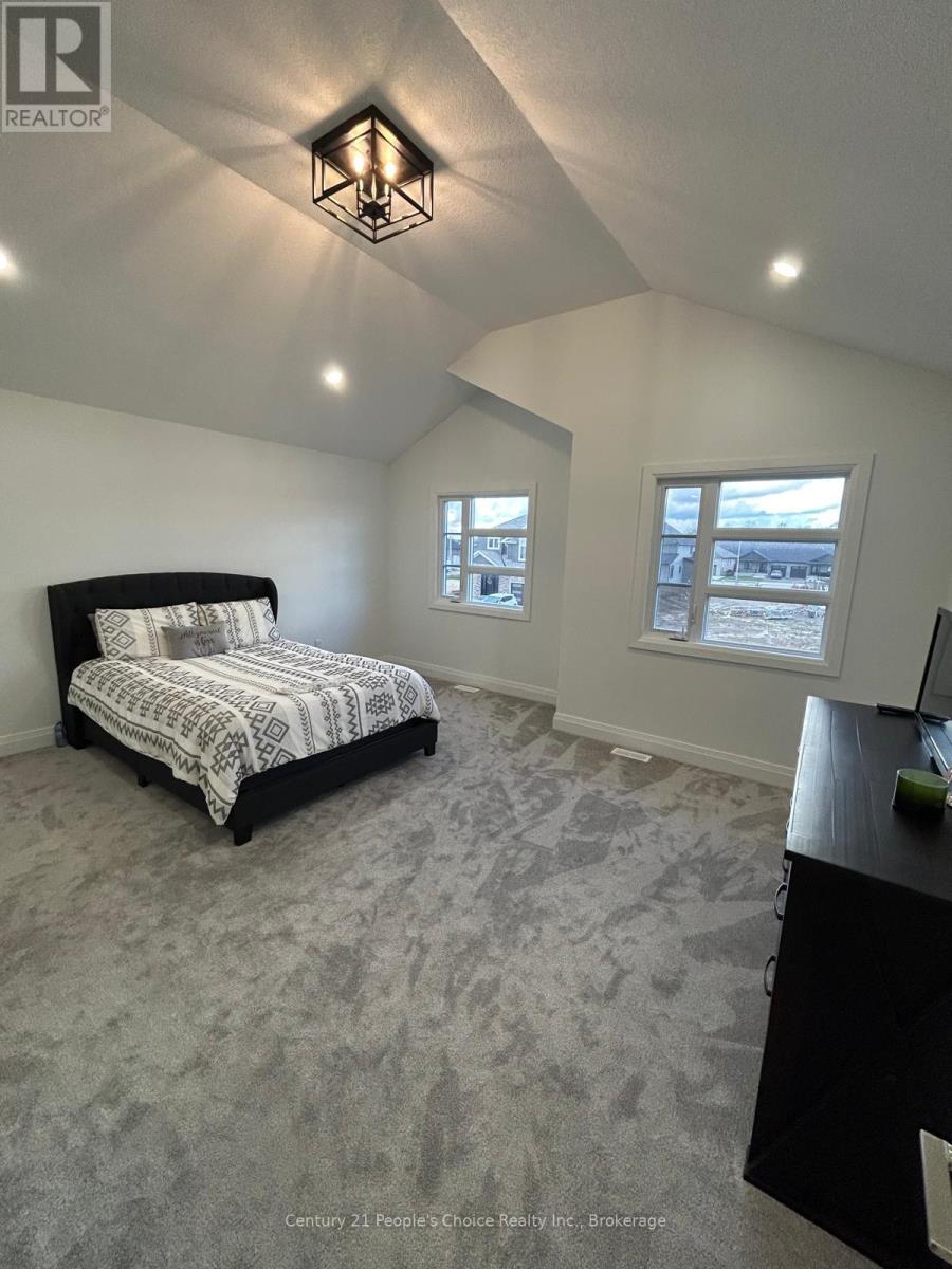 43 Weymouth Street, Woolwich, Ontario  N3B 0E6 - Photo 25 - X12515948