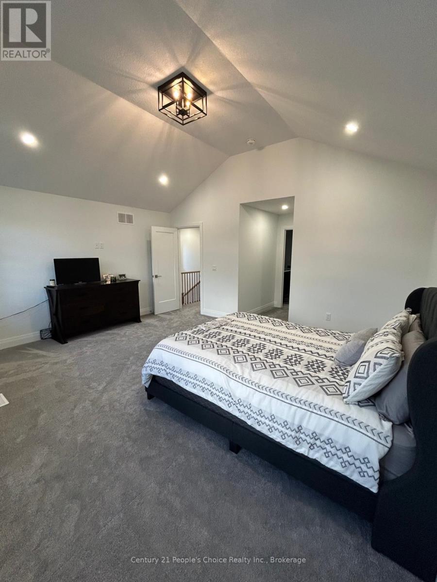 43 Weymouth Street, Woolwich, Ontario  N3B 0E6 - Photo 26 - X12515948