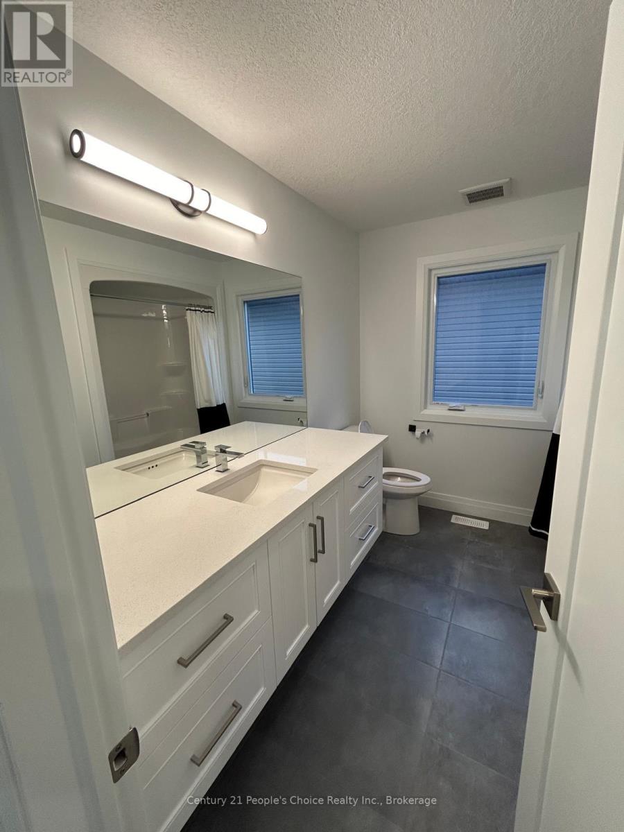 43 Weymouth Street, Woolwich, Ontario  N3B 0E6 - Photo 32 - X12515948