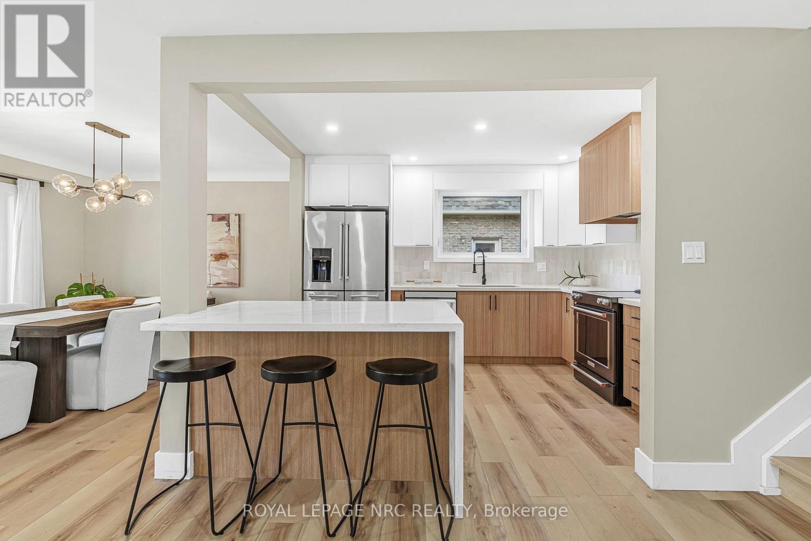 9 Windermere Court, Welland, Ontario  L3C 5V4 - Photo 10 - X12515848