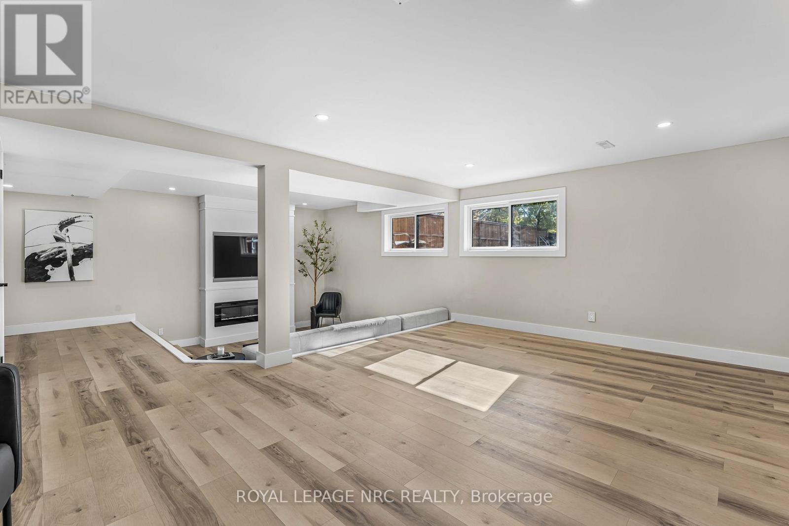 9 Windermere Court, Welland, Ontario  L3C 5V4 - Photo 33 - X12515848