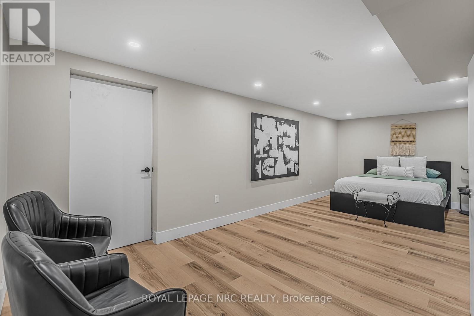 9 Windermere Court, Welland, Ontario  L3C 5V4 - Photo 35 - X12515848