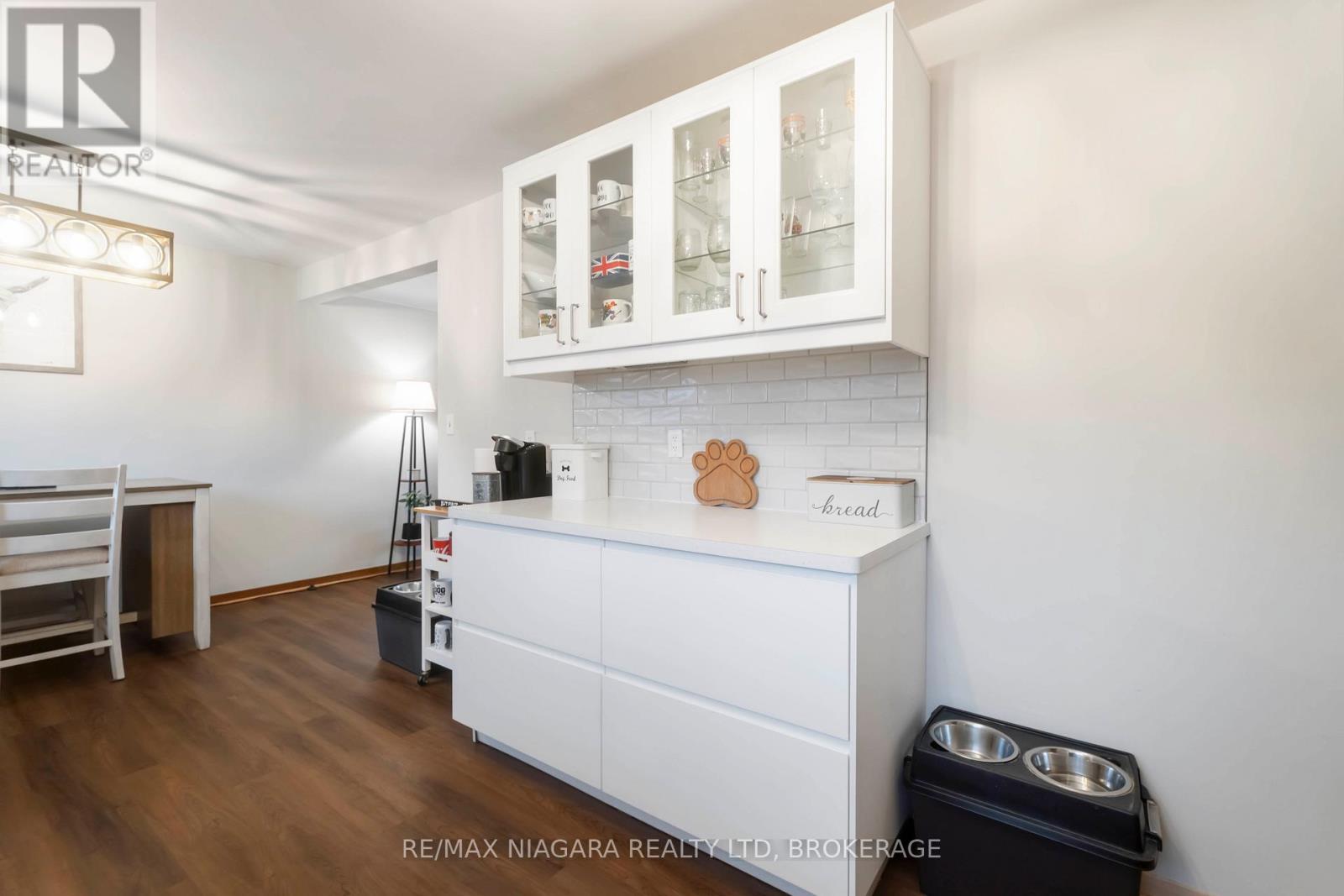 4075 Pettit Avenue, Niagara Falls, Ontario  L2E 6K4 - Photo 14 - X12515940