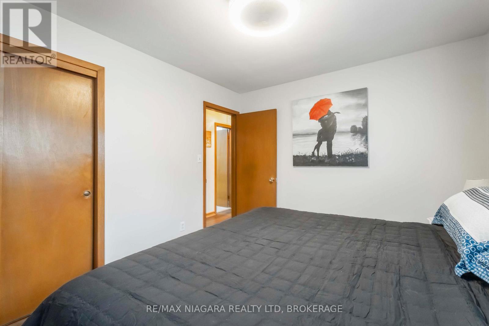 4075 Pettit Avenue, Niagara Falls, Ontario  L2E 6K4 - Photo 17 - X12515940