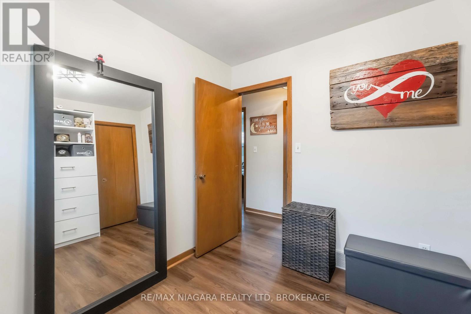 4075 Pettit Avenue, Niagara Falls, Ontario  L2E 6K4 - Photo 21 - X12515940