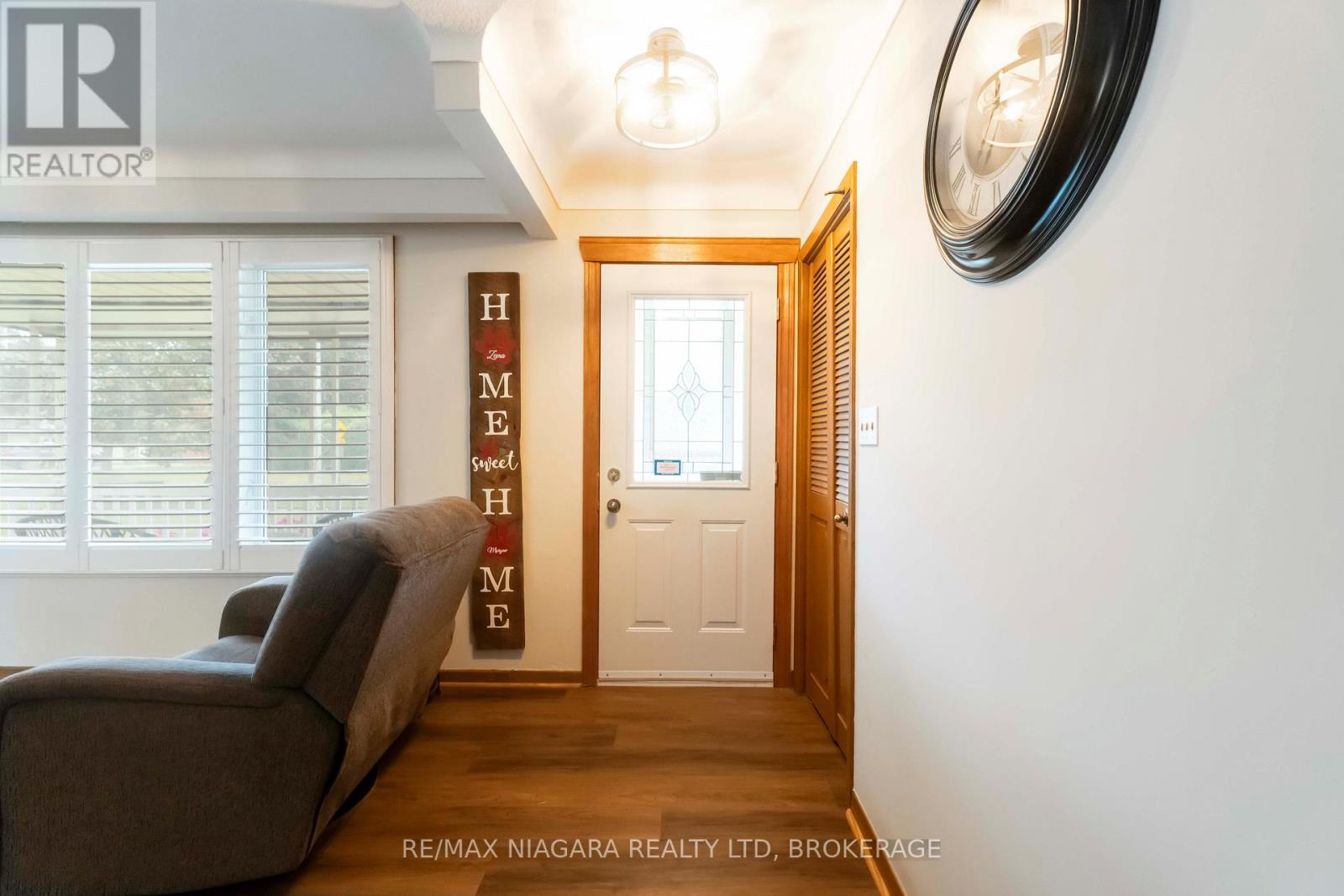 4075 Pettit Avenue, Niagara Falls, Ontario  L2E 6K4 - Photo 6 - X12515940