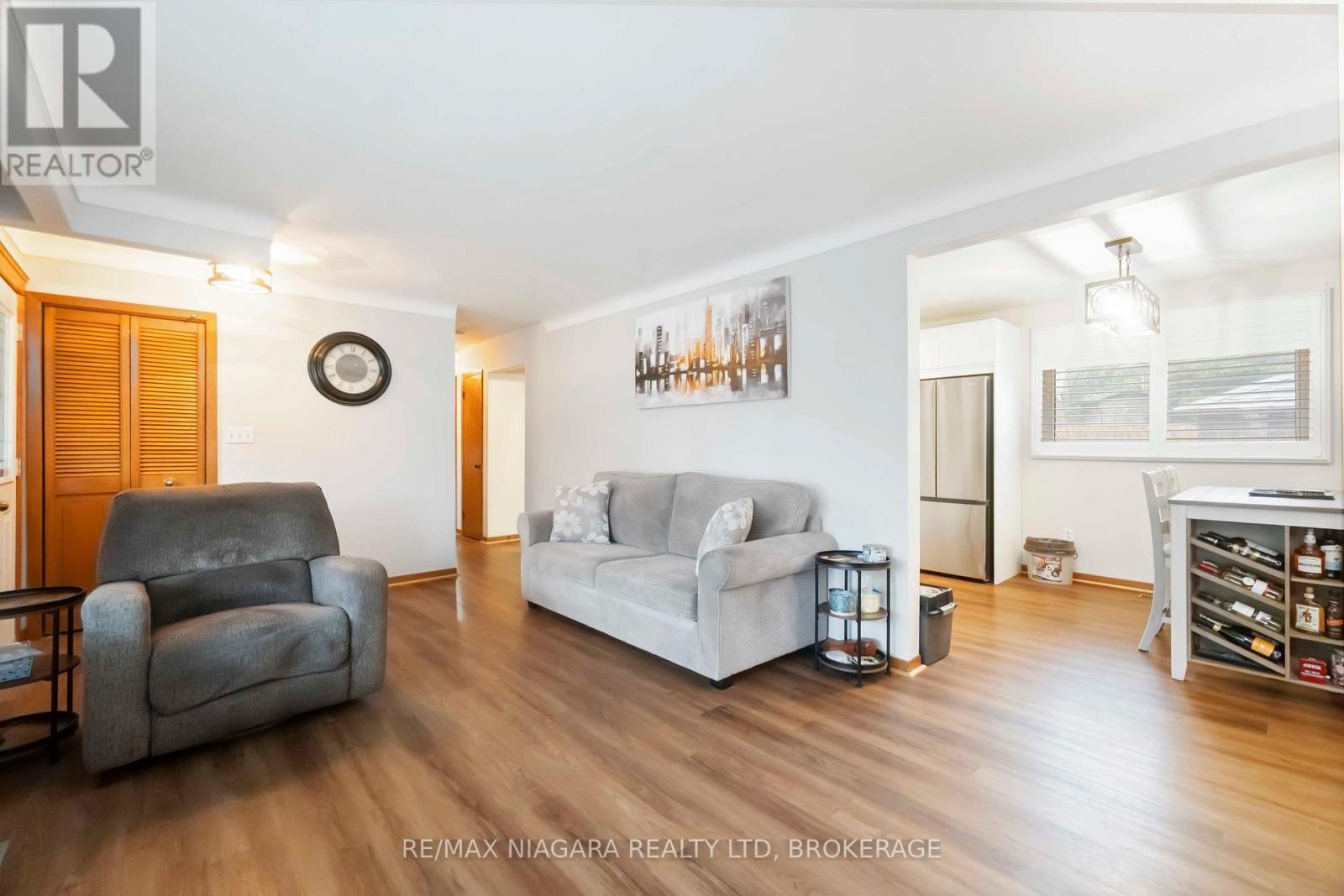 4075 Pettit Avenue, Niagara Falls, Ontario  L2E 6K4 - Photo 8 - X12515940