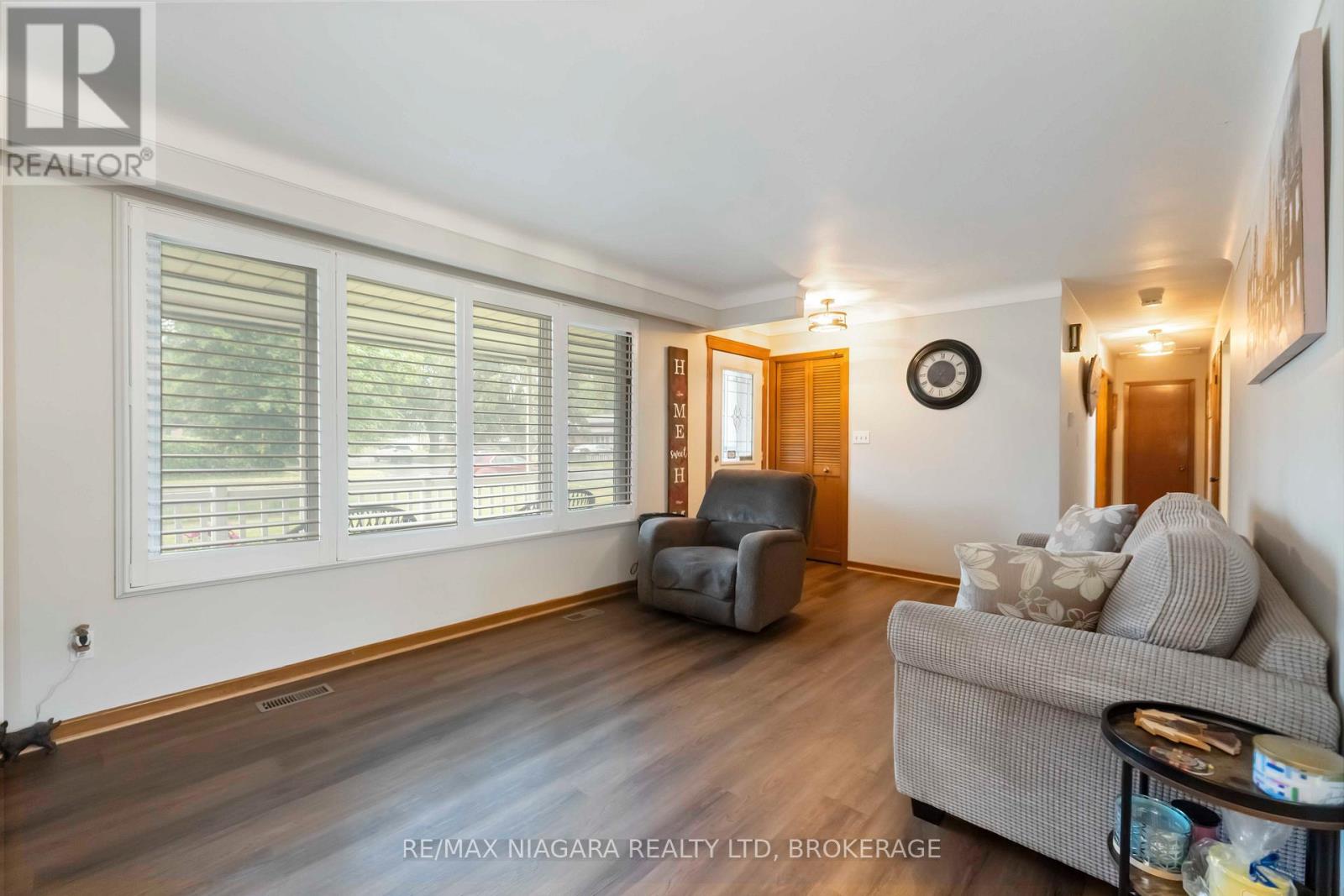 4075 Pettit Avenue, Niagara Falls, Ontario  L2E 6K4 - Photo 9 - X12515940