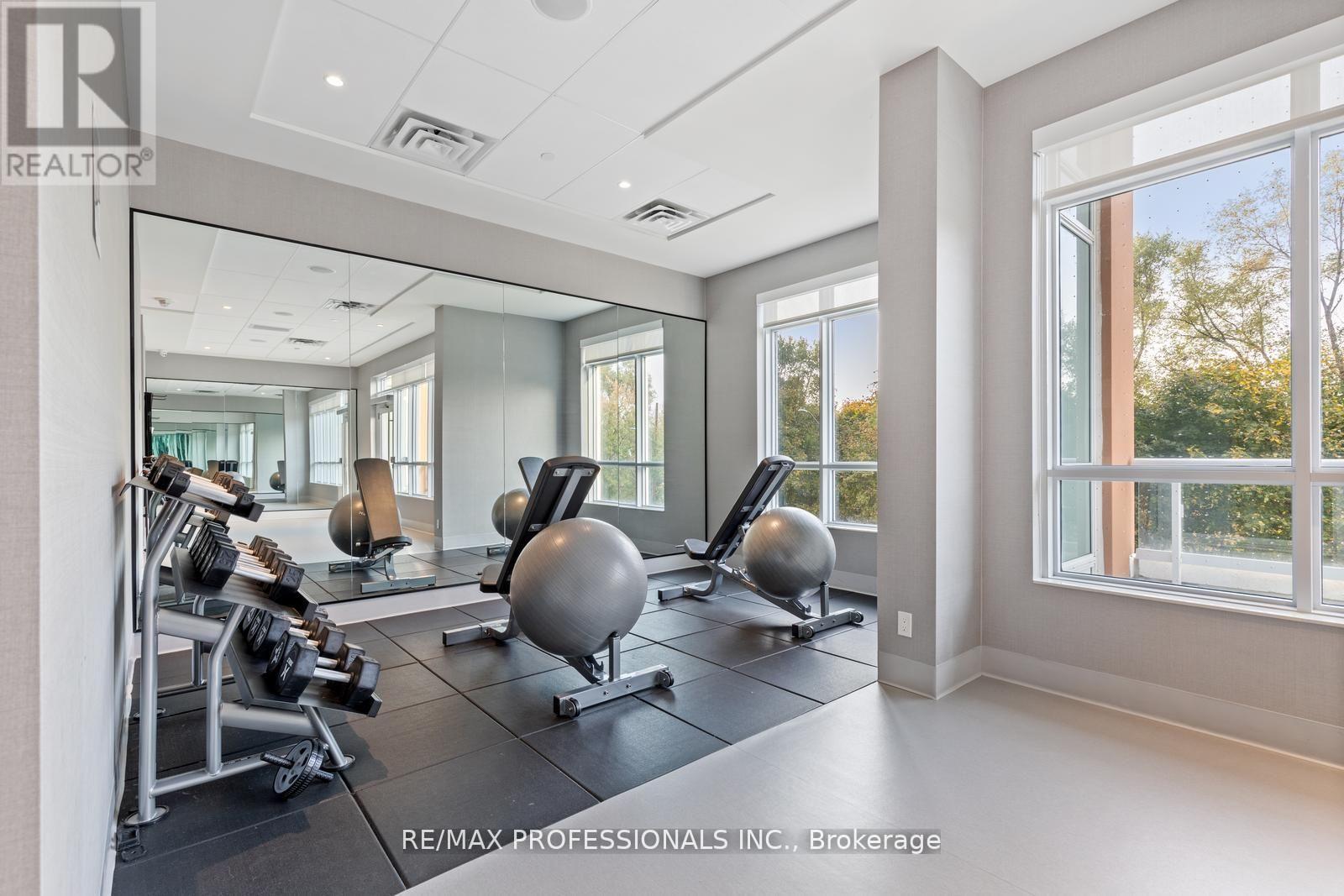 1603 - 10 Wilby Crescent, Toronto, Ontario  M9N 0B6 - Photo 15 - W12336634