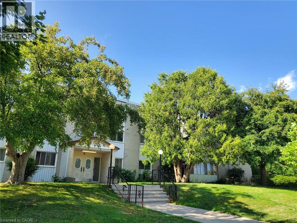 6 Walton Avenue Unit# 104, Kitchener, Ontario  N2C 2B5 - Photo 1 - 40786148