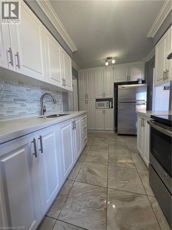 3170 Kirwin Avenue Unit# 1604, Mississauga, Ontario  L5A 3R1 - Photo 11 - 40786112