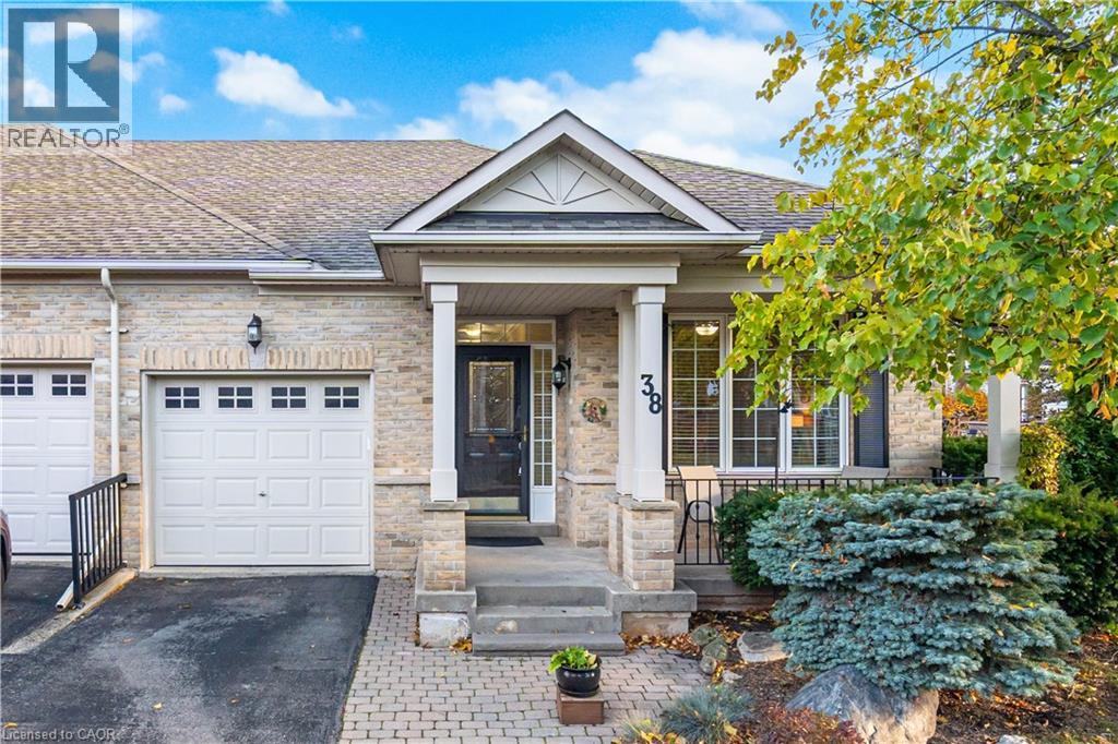 2243 Turnberry Road Unit# 38, Burlington, Ontario  L7M 4S6 - Photo 1 - 40785957