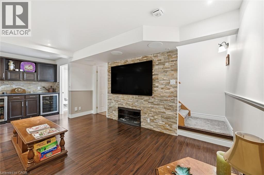 44 Rockhaven Lane, Waterdown, Ontario L8B 0J7 - Photo 26 - 40784894