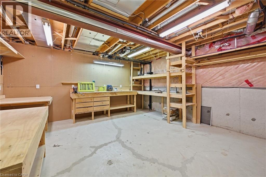 44 Rockhaven Lane, Waterdown, Ontario L8B 0J7 - Photo 33 - 40784894