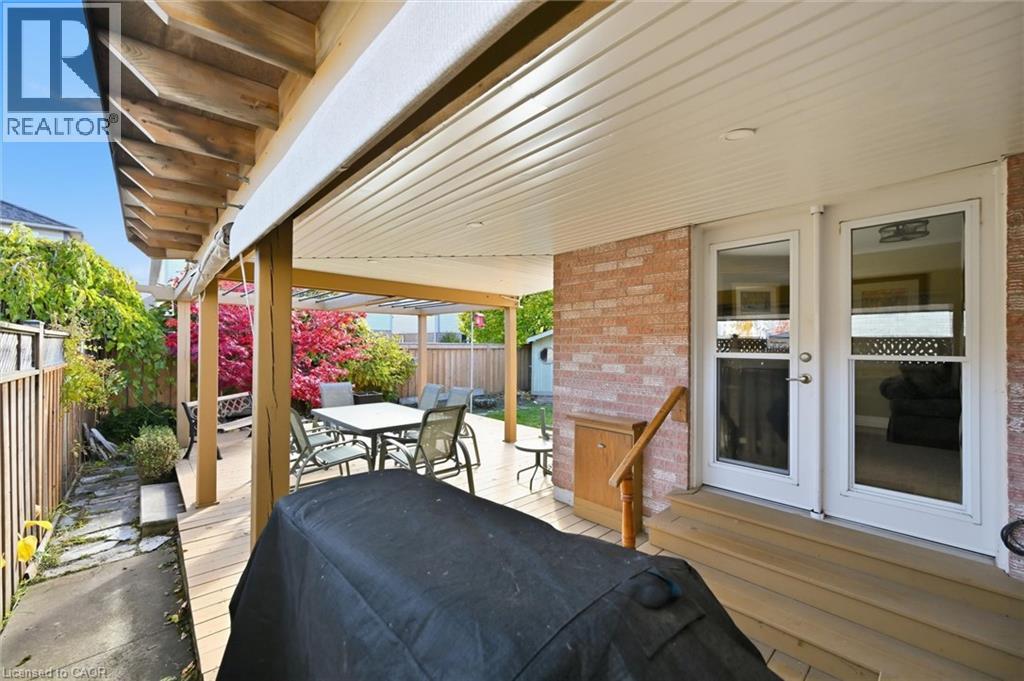 44 Rockhaven Lane, Waterdown, Ontario L8B 0J7 - Photo 39 - 40784894