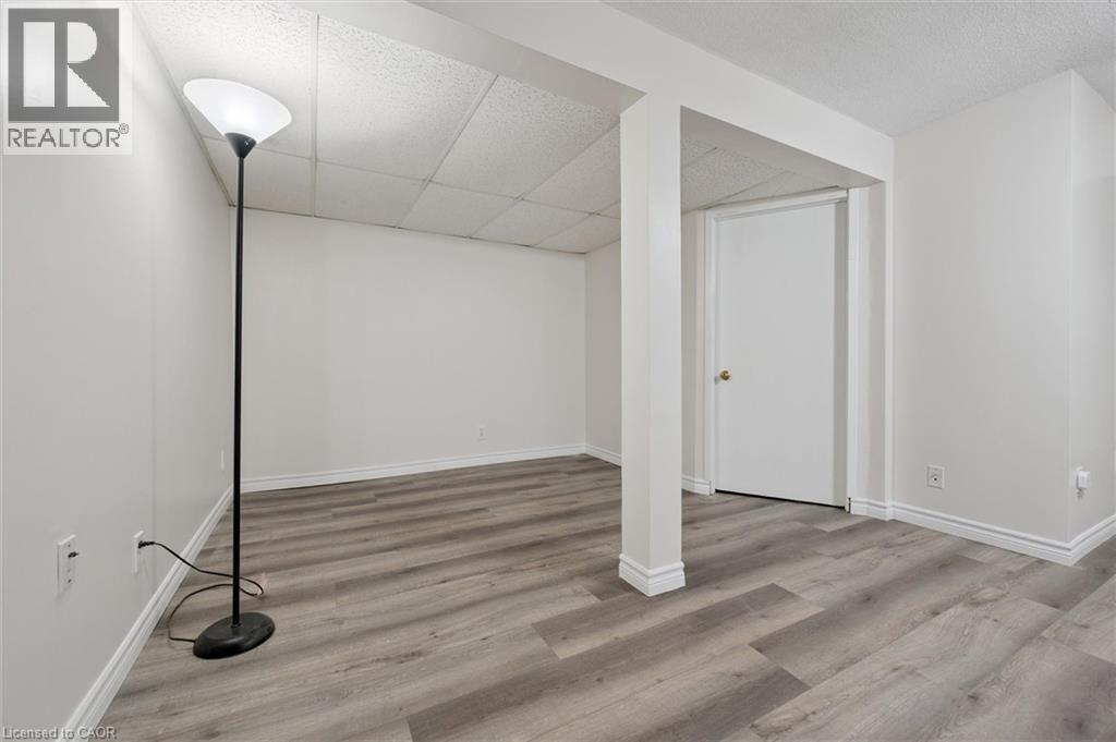 35 Edgemere Drive, Cambridge, Ontario  N1P 1A9 - Photo 36 - 40781781