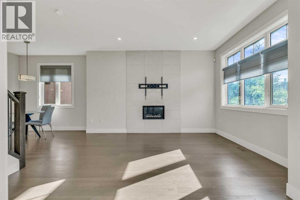 Property at 1, 1936 26 Street SW image 5