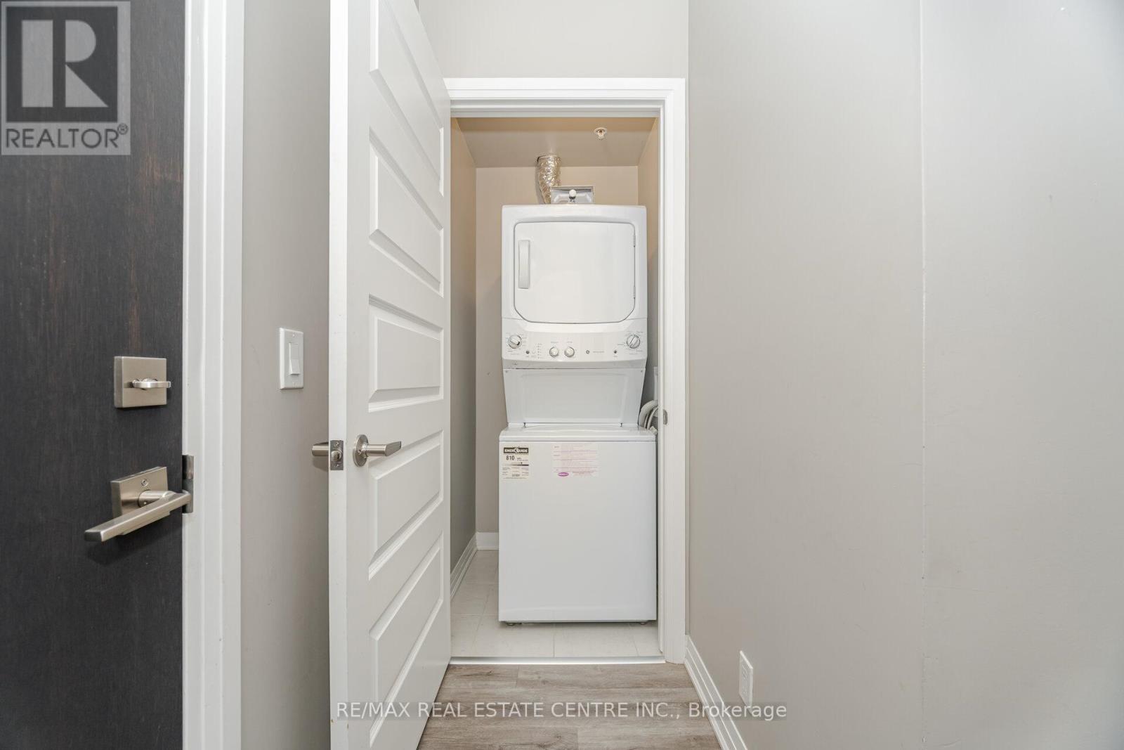 420 - 102 Grovewood Common Circle, Oakville, Ontario  L6H 0X2 - Photo 31 - W12420664